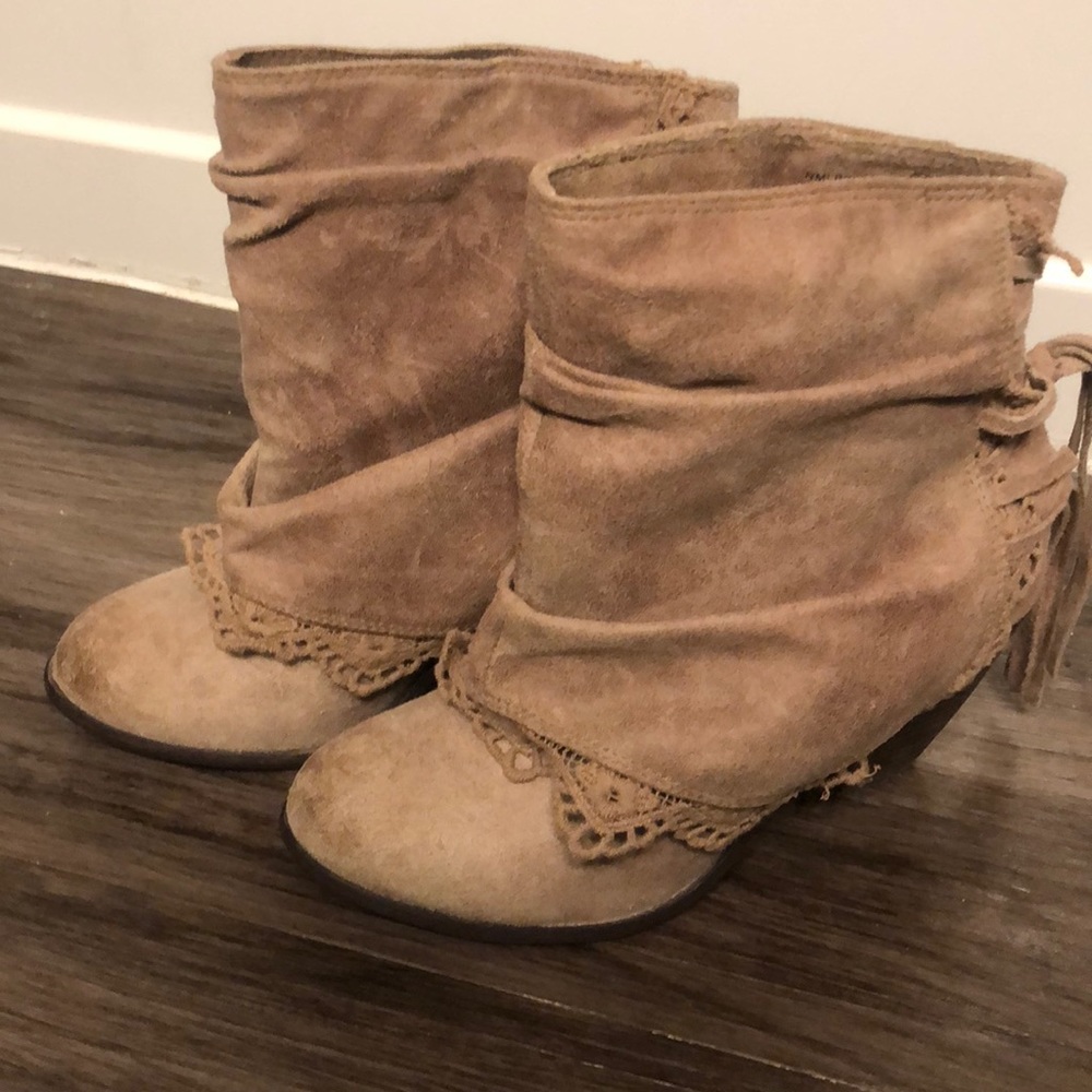 Naughty monkey ankle boots